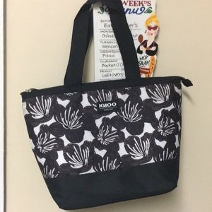 Igloo flower print lunch bag